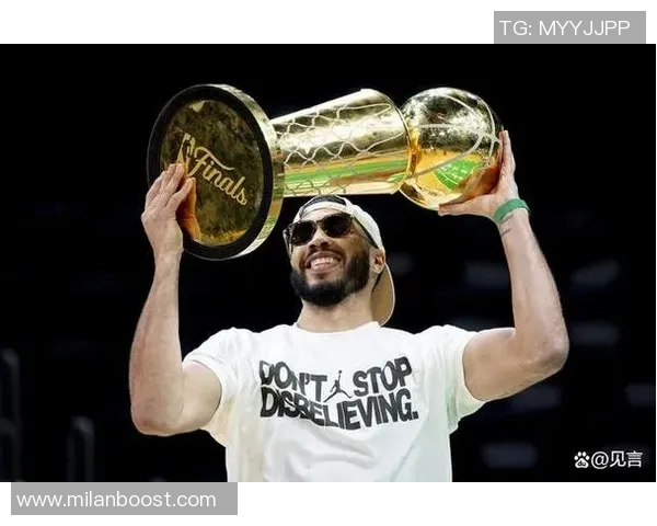 塔图姆回忆夺冠游行时刻期待未来更多辉煌时刻