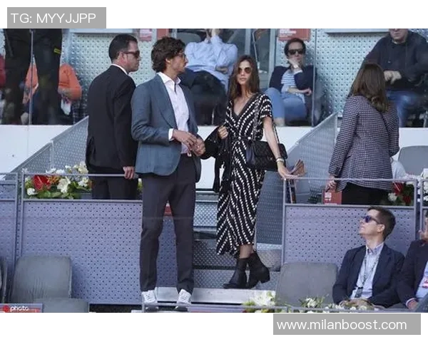 恭喜桑切斯迎来女儿女友年轻11岁两人感情甜蜜刚开始