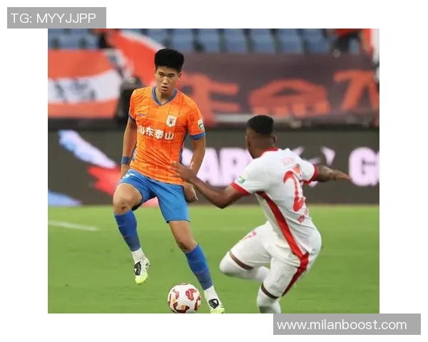 20岁彭啸中乙赛场展现锋芒三场梅开二度凌空爆射破门引关注 20岁彭啸中乙赛场展现锋芒三场梅开二度凌空爆射破门引关注